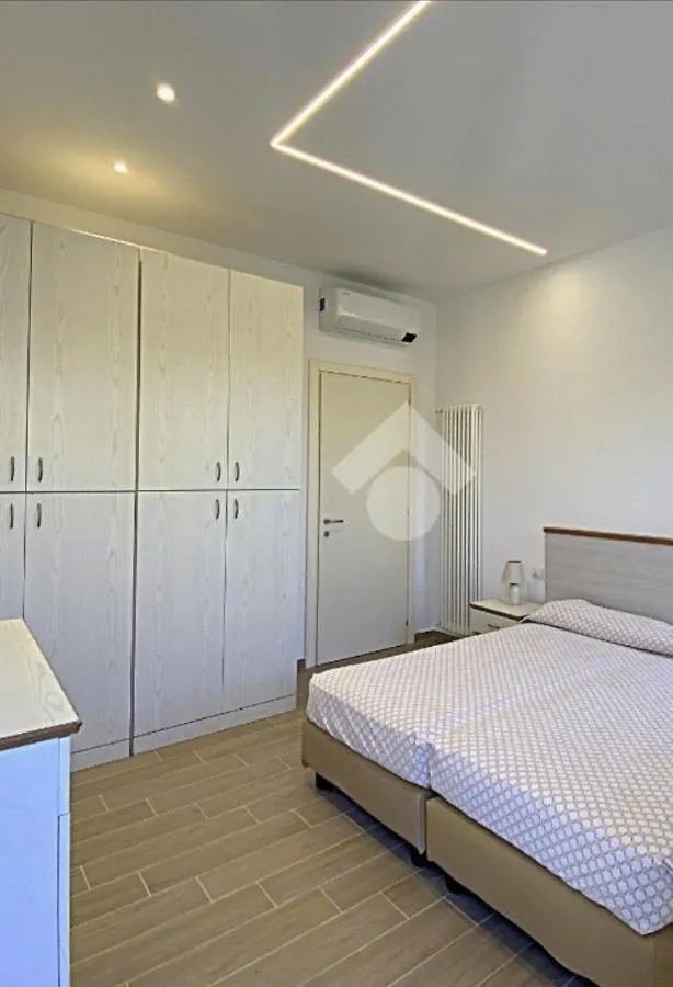 Residence Cristallo Alassio 2*,